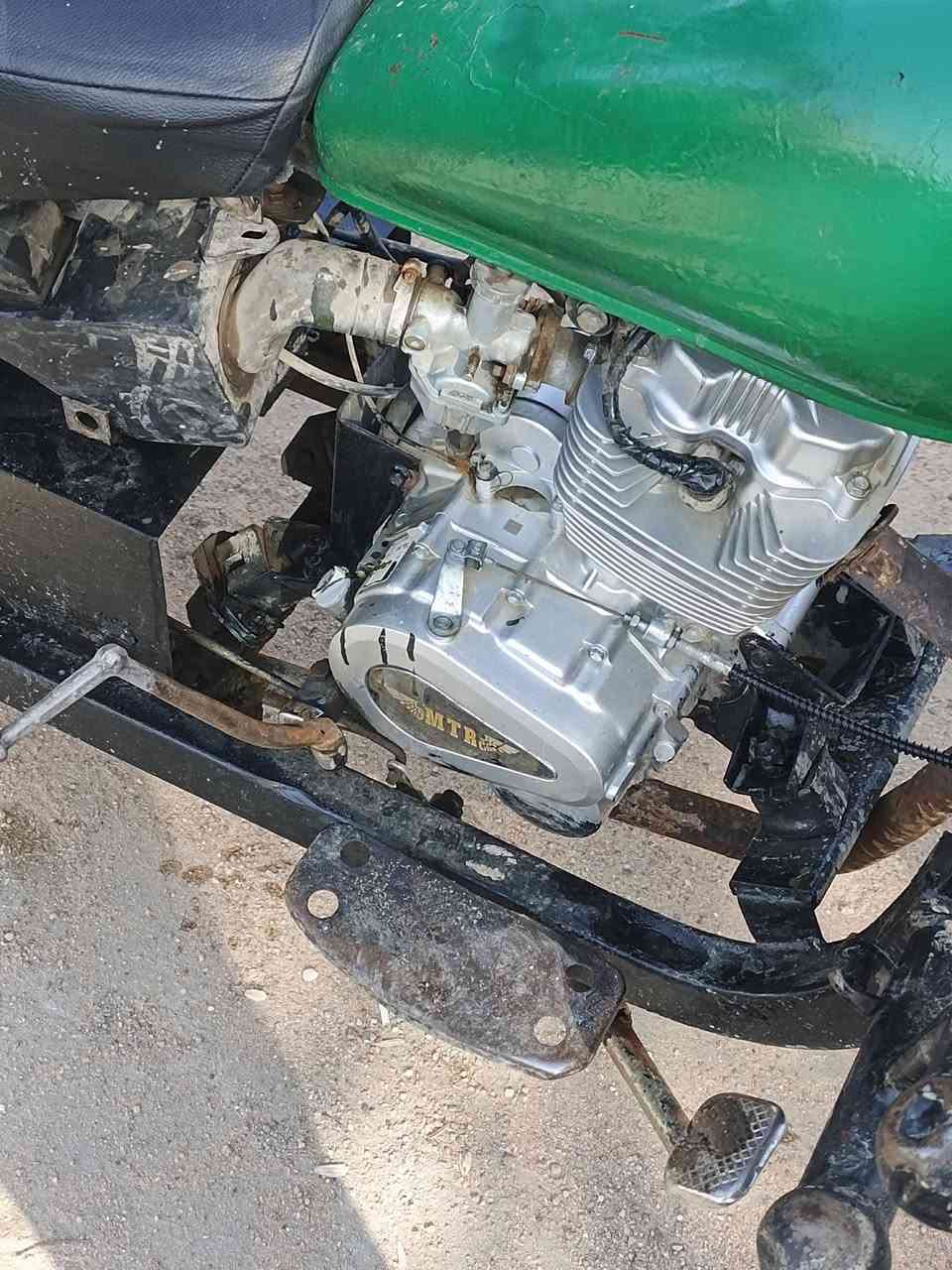 ستوته للبيع اوراق  سعر 900 بيها مجال مكان بصره حي الاصدقاء ‏***********‬‏
