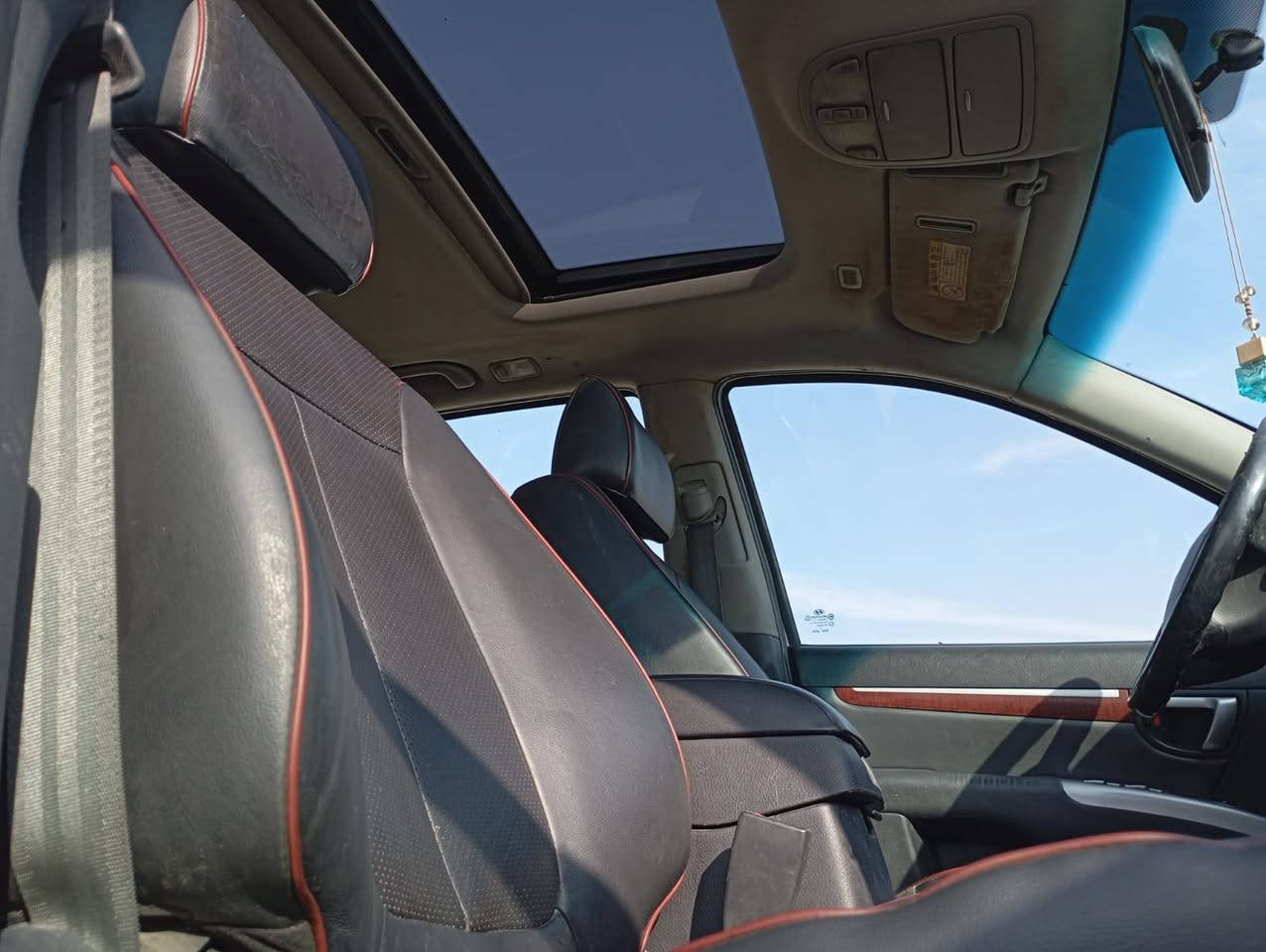 سلام عليكم
سنتافي ٢٠٠٨ كاز ادوات
دخول جديد 
كص جنطة شغل درجة اولى
 بيها رقم وسنوية 
حصة كاز من اي محطة
٤ سلندر 
٧ راكب 
داخل اسود جلد
كير ومكينة وحدادية كفالة 
مكاني بابل 
السعر ٤٣ وبيه مجال‏‪

‏‪***********‬‏
