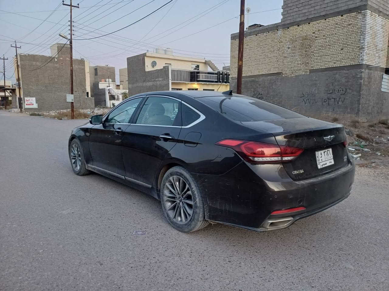 السلام عليكم اخوان للبيع هونداي جنسس موديل 2014 رقم بغداد الماني بسمي شرط تحويل محرك 6 سلندر 3800 سياره فول موصفات سياره بيها حادث وبيعها على حادثه كما واضح بل صور السعر 135 ورقه وبيه مجال لشراي للاتصال بل رقم *********** مكان سياره بغداد بغداد, العراق
