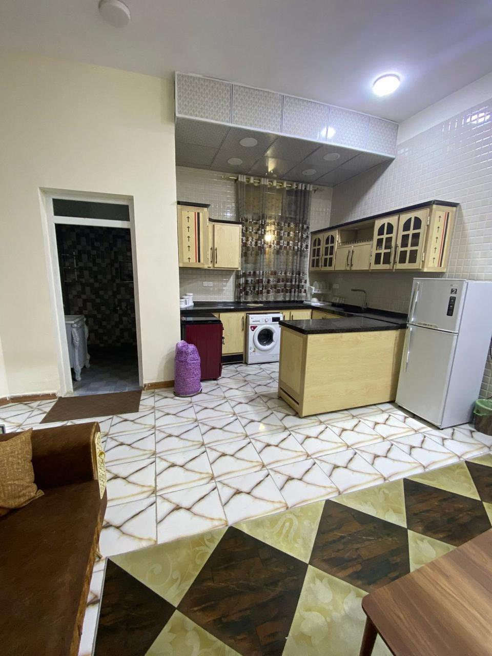 شقق مفروشة للإيجار - الكرادة 🏢🔑
متوفر (غرفة وصالة / غرفتين وصالة) مفروشة بالكامل وجاهزة للسكن الفوري.
• 📍 الموقع: الكرادة.
• 🛋️ الأثاث: راقي ونظيف جداً.
• 🛡️ الأمان: مراقبة بالكاميرات وحراسة.
للتواصل المباشر: 

***********

***********
