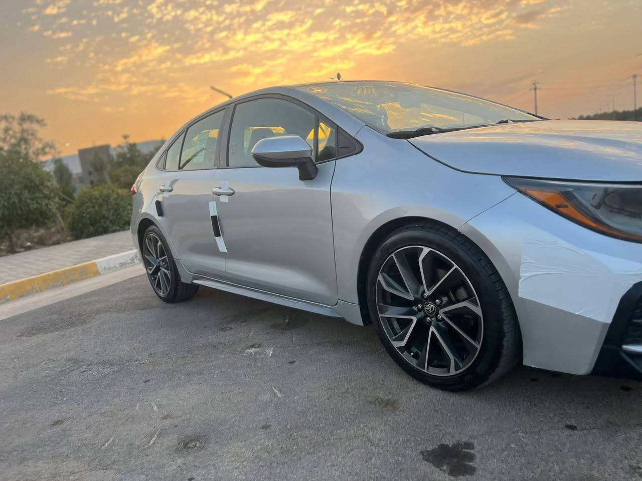 سياره كورلا امريكي (2020)
مكينه 2000 المرغوب
ماشيه 148 كيلو
مواصفات سبورت
شاشه كبيره كأمره خلفيه
رادار امامي
لايتات لد
بك لايتات آيل اي دي 
تو ويل
هاند أبريك دكمه 
دكم الجام اوتو
أشاير بلمري 
تبريد جديد
تخم تاير والويل كب ابلادي جديد
حداديه امامي خلفي جديد
حادث امريكا جاملغ اليمن والباب اليمن مبدلات ب مريكا نفس لاون وبيهه ربع البنيد صبغ
سياره بدون دواخل وبدون ايرباك
الرقم والسنويه والهزه والبراد جديد
السياره بسمي الشرط التحويل او الوكاله
رقم السياره اسليمانيه 
*********** اتصل أو تدلل
