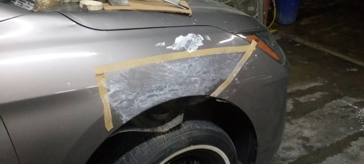 سمكره وصبغ كافه انواع السيارات الحديثه سيد عبدالله السمكري بغداد تقاطع الدرويش قرب  سيطرة حي التراث تعديل حار وبارد موبايل ***********
