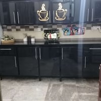 عندي كاونتر للبيع مترين ونص ارضي ومترين نص ملحق كلش تكمه مسويته تفصال ...