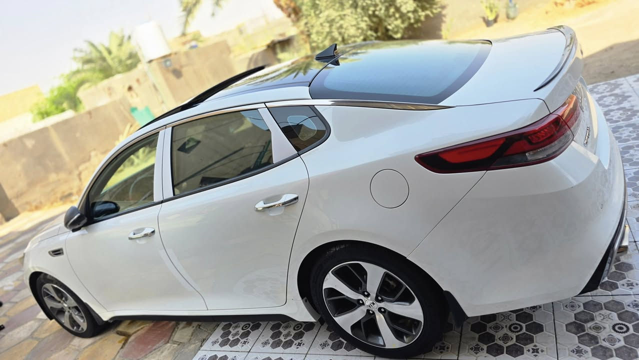 السلام عليكم ا
للبيع كيا اوبتيما 2016 جي تي لاين خليجي السياره مكفوله كفاله عامه ما عادا الكارت اقل الاشبر  
السياره ماشيه 79 km الف فقط  
مواصفات: الفول ال جي تي لاين GTlien
1_ مكينة 2400
2- رقم بغداد تحويل مباشر
3_تبريد قطعتين منفصل
4_بانوراما 3حركات
5_ ستيرن شكل رياضي sport
6_ تدفئة ستيرن
7-شفتات تب ترونك كير عادي
8_تحكم ستيرن
9_كامرات ٤ مع GPS فعال
10_كشنات جلد لون عنابي اصلي
11_كشنات كهرباء متحركة مع تخزين 2وضعية ميموري كشن
12_تدفئة وتبريد كشنات امامي تدفئة كشنات خلفي
13- حساس امامي خلفي
14_زراك لايت
15لد امامي خلفي ليزرا
﻿﻿﻿لايت زينون ناصي عالي متحرك مع حركة الستيرن واظهار
النقطة العمياء
17-رادار تنبيه عند اقتراب سيارة من الخلف والجوانب
18_ايرباك عدد 18
19-انظمة قيادة عدد 3 ايكو سبورت اعتيادي
20_نظام ABS بريك ونظام ESP
21- دسكات عدد 4 رياضي جي تي
22_ وَيل مشيف سبورت حجم 18 عدد 5 وحساس اطارات
23_نظام AUTO HOLD نزول منحدرات
24_الصندوق نظام ذكي فتح الجنطة عند الاقتراب من السيارة
notification انج لمس 8 شاشة _25
26- بوصلة تحديد القبلة والخرائط وتحديد الموقع والملاحة
27_ سماعات عدد 10
28_بلوتوث مع حساس الصوت اذا كان مرتفع عند الكلام
ينخفض
harman/kardon نظام الصوت سستم_29
مع سبوفر مضخم صوت عدد 12
30_هاند بريك بصمة كهرباء
31-بردات خلفية اصلي
32_نظام شحن الهاتف لاسلكي وايرليس
33-ضوء ابيض داخلي
34_مري كهرباء شفط قلابة مع ضوء إشارة الماسحات حساس تعمل عند الأمطار
____
السعر 178 وبيه مجال 
الموقع : السماوه 
الرقم : ***********
***********
