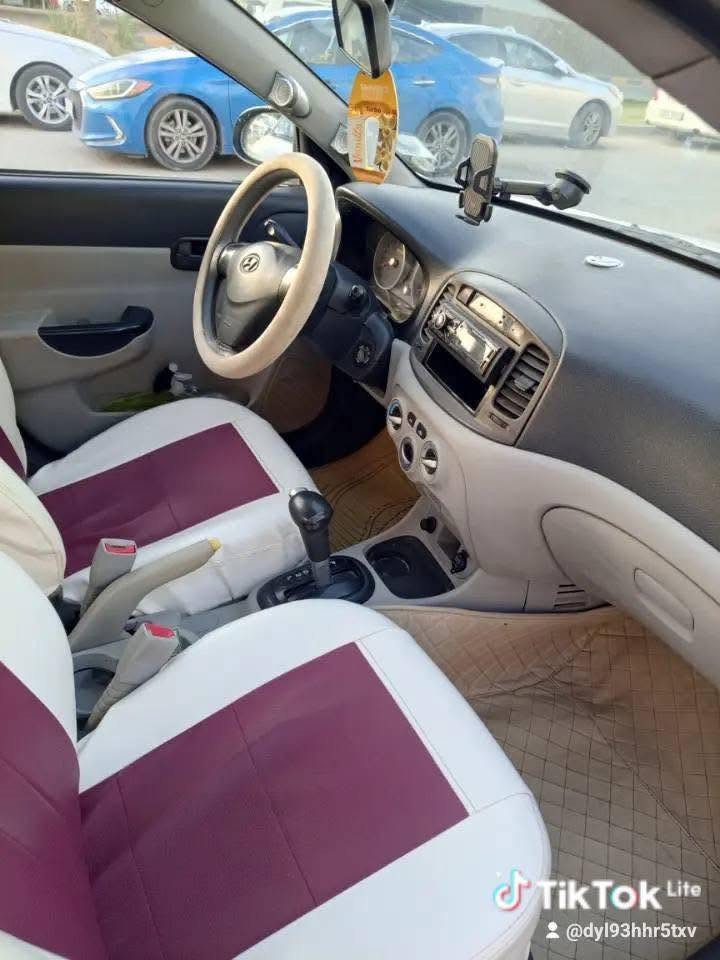 سلام عليكم اكسنت موديل 8 خليجي بسمي رقم نجف دولي سنويه 27 بشهر العاشر وهزه ما ساقطه سياره كير مكينه 400 وتبريد وحداديه وتايرات ودوشمه جديد سعر78 وبيه  مجال  قليل       للاتصال*********** سونار داخل الصور عنوان النجف سياره بسمي
