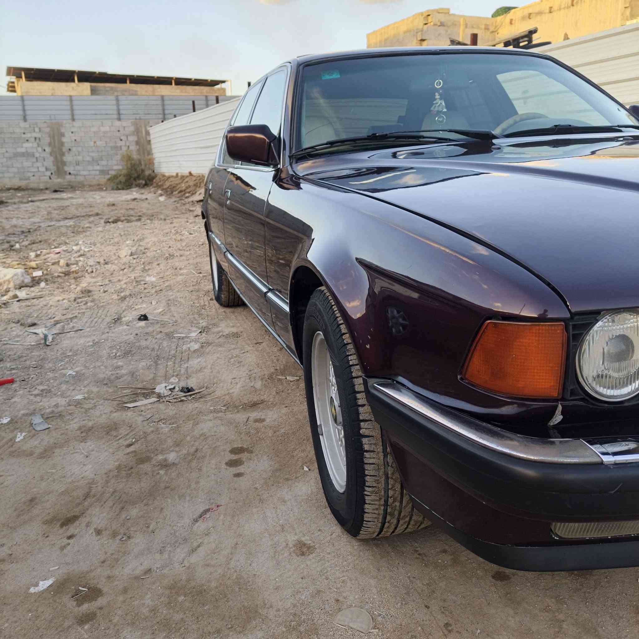 سلام عليكم للبيع بي ام 735IA موديل 1993 كير اوتو رقم دولي انبار سنويه جديده2030 مشروع وطني  هزه جديده تحويل ثاني يوم
سلام عليكم للبيع فقط بي ام 735IA موديل 1993 كير اوتو رقم دولي انبار سنويه جديده2030 مشروع وطني  هزه جديده تحويل ثاني يوم
المواصفات: 

محرك 6 سلندر
دبل جام 
جنطه شفط 
بردات خلفيه بلادي 
فتحه سقف 
كشنات جلد تدفئه
سكليتر كهربائي
جوزه نضام سكيورتي
تبريد قطعتين معوز غاز
كروز سرعه ادوس بانزين وبريك كله تحكم
شاشه اندرويد جديده 
ويل خليه + تخم تاير جديد
باتري جديد
اربع حساسات خلفيه
الجام والفتحه يصعد وي التقفيل
دبل جكمجه
الون احمر كرزي متغير مميز كلش
مري هيتر 
نقص فقط دعاميه خلفيه 
عارضها ب70 وبيها مجال حك الجيه وباقي التفاصيل للاستفسار علرقم ***********
