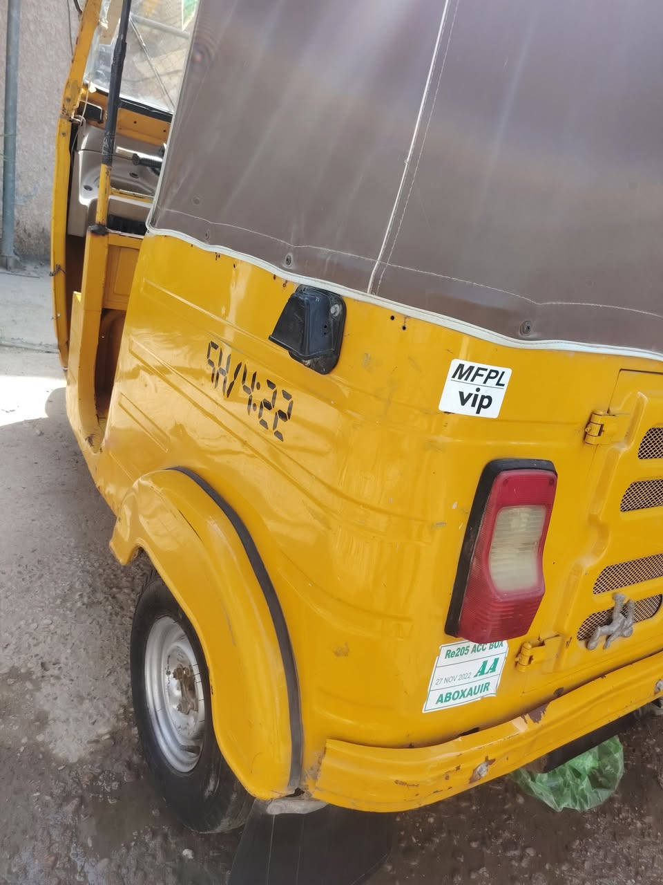 سلام عليكم تكتك موديل 2019 مرقمه جهازه تحويل ثاني يوم مكينه مكفوله بلادي السعر 6 بيها مجال قليل عنوان مدينه صدر قطاع 18 يريدها اتصل ***********
