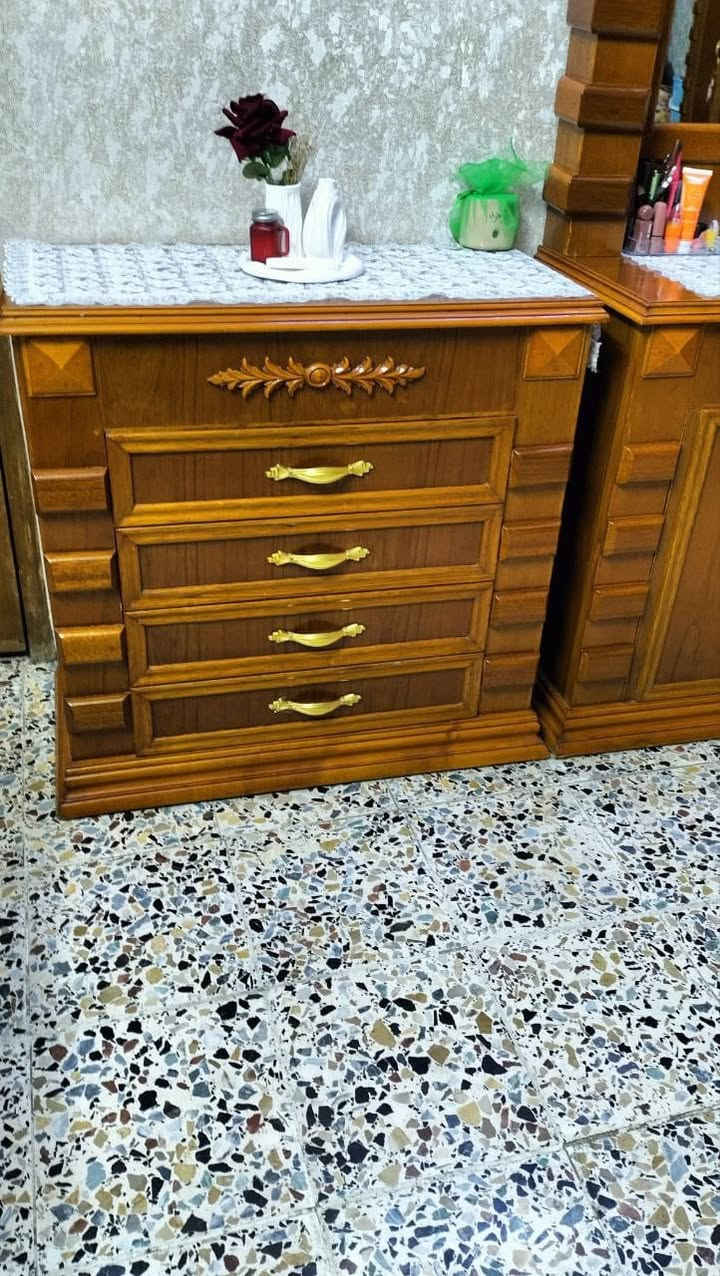 غرفة أخشاب نضيفةجداتزكام
الجرباية دائريةوياهة الدوشك والنزلات مفصلات عليهة
التواصل ع الخاص


**إذا كنت صاحب هذا الإعلان وتريد حذفه لأي سبب، رجاءا أرسل رسالة إلى الدعم الفني**