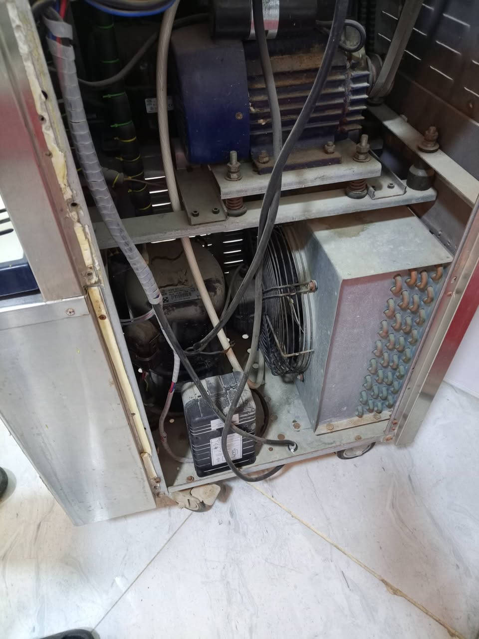 ماكنه للبيع شغاله ونضيفه على الفحص


**إذا كنت صاحب هذا الإعلان وتريد حذفه لأي سبب، رجاءا أرسل رسالة إلى الدعم الفني**
