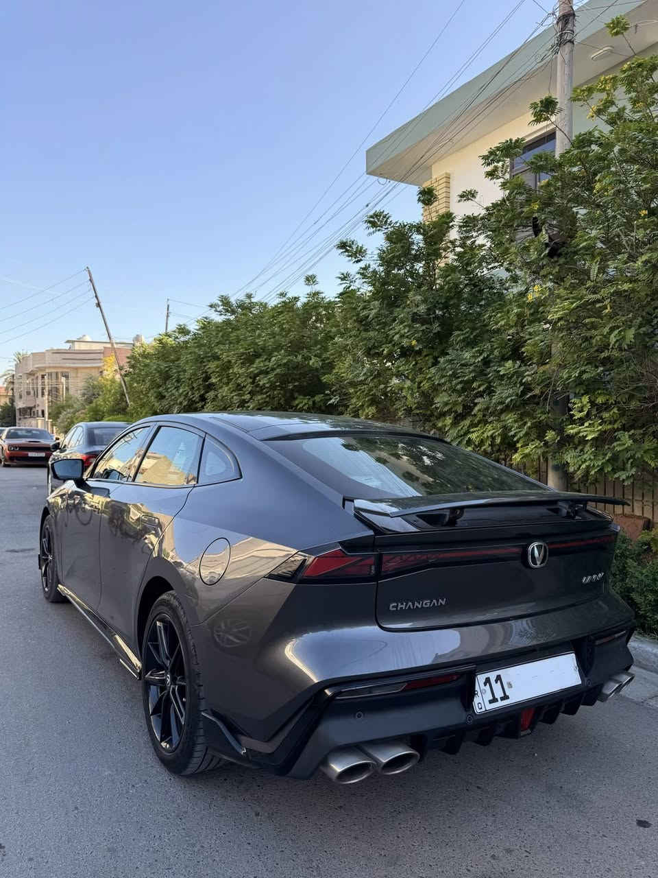 شانجان يوني في 2025 خليجي تحت الضمان شركة البخيت
ماشيه 30 الف
مواصفات الفول 1/1 
محرك 2000 تيربو  

ترايها زيرو بانزين تمشي محسن عادي بدون أدوانز نهائيا
سيرفسها كلة بالشركة 

بانوراما
بصمة  
تشغيل عن بعد
يدات شفط
مري شفط + هيتر + اشاير
جنطة كهرباء
كشنات ال 2 كهرباء

داخل جلد
كشنات وستيرن تدفئة وتبريد 
شاحن لاسلكي
ثلاجة 
4 وضعيات قيادة 
تحكم بوضعية مود الاستيرن
شفتات ستيرن 
انارة داخلية متغيرة
كاميرات 360 درجة مع خاصية DVR تصوير دائم أثناء اطفاء السيارة

حساسات 360 درجة
اوتو هولد
ترحيب اثناء الاقتراب

فتح الجنطة عند الاقتراب جنطة لمس كهرباء الفتح وبالعكس

 رادار امامي مانع تصادم + تحديد مسار + مثبت كروس 
كزوز بلادي رياضي 
مكان السيارة بغدا الكرخ 
للاستفسار 
***********

