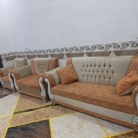 14 مقعد مع المعرض ب 400 وبي مجال   07764505030