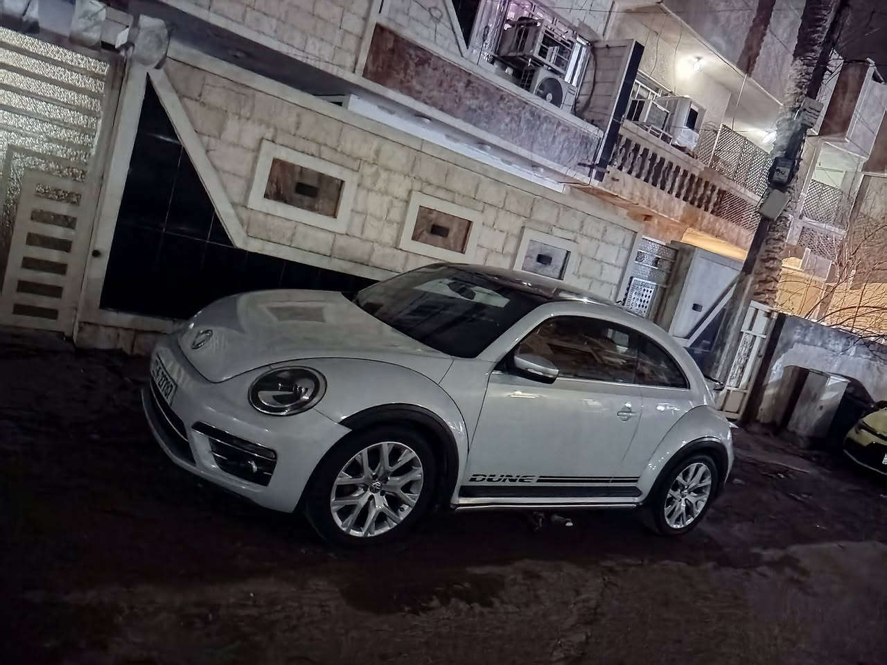 بيتل ٢٠١٨ فول مواصفات شادلها كت كامل شوته وصالنصه رياضيه مكينه 4 سلندر تيربو حادثها جاملغ وربع البنيد بدون ايرباك بدون اي نقص عارضها ١٢٠ وبيها مجال مكاني منصور او اعظميه ***********
