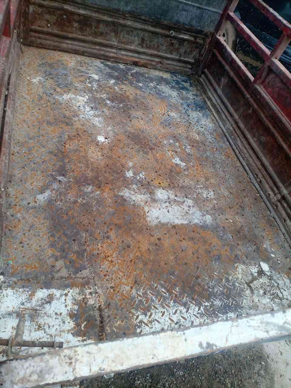 ستوته نضيفه ومال شقل
محرك نضيف 2023
ستوته نضيفه 
نكره سلف
كهربا ئيات شقاله
ستوته ترهم مراوس تايكر سيفان 
ويرهم بيع السعر550 وبيها مجال 
رقم الهاتف 
‏‪***********‬‏
