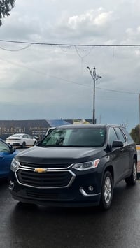 بسم الله الرحمن الرحيم Chevrolet Traverse LS AWD 2021  او كما يسموها ف...