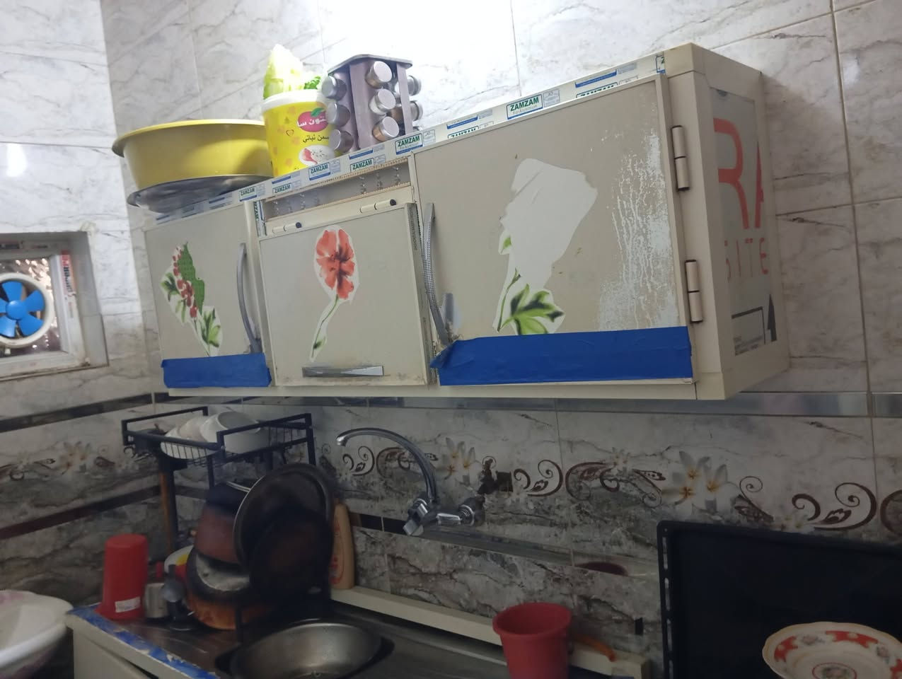 السلام عليكم كاونتر وتخم الكاونتر يرادله ترتيب سعره 250 مكاني بغداد الشعله ***********
