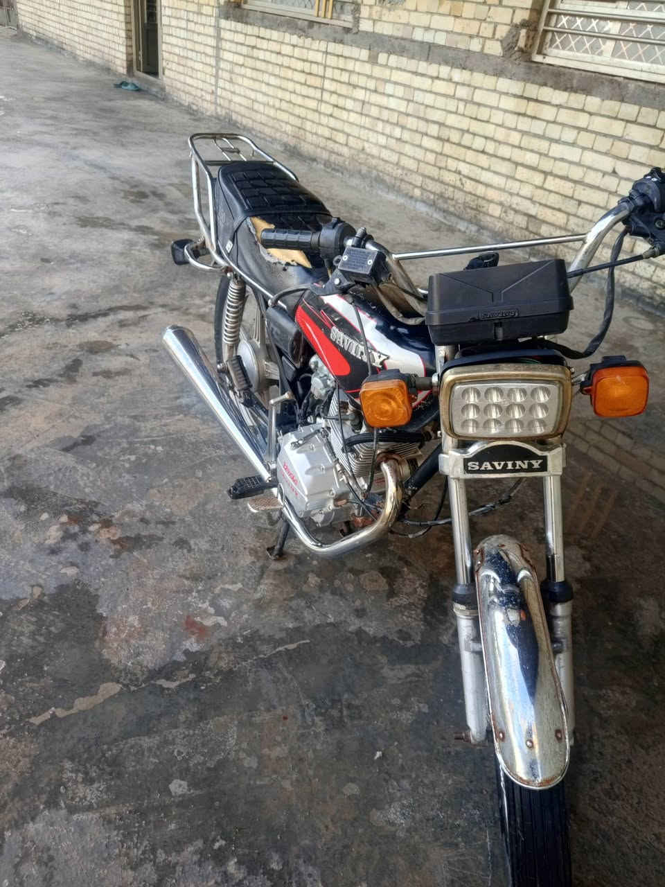 السلام عليكم البيع سفان مديل 20 دراجه محرك ما مفتوح برغي بيه اوراق صولي وكامله مكمله نكره سلف الشراي يجي خاص مكاني كربلاء طوريج سياحي سعر 400 وبيه مجال الشراي ***********
