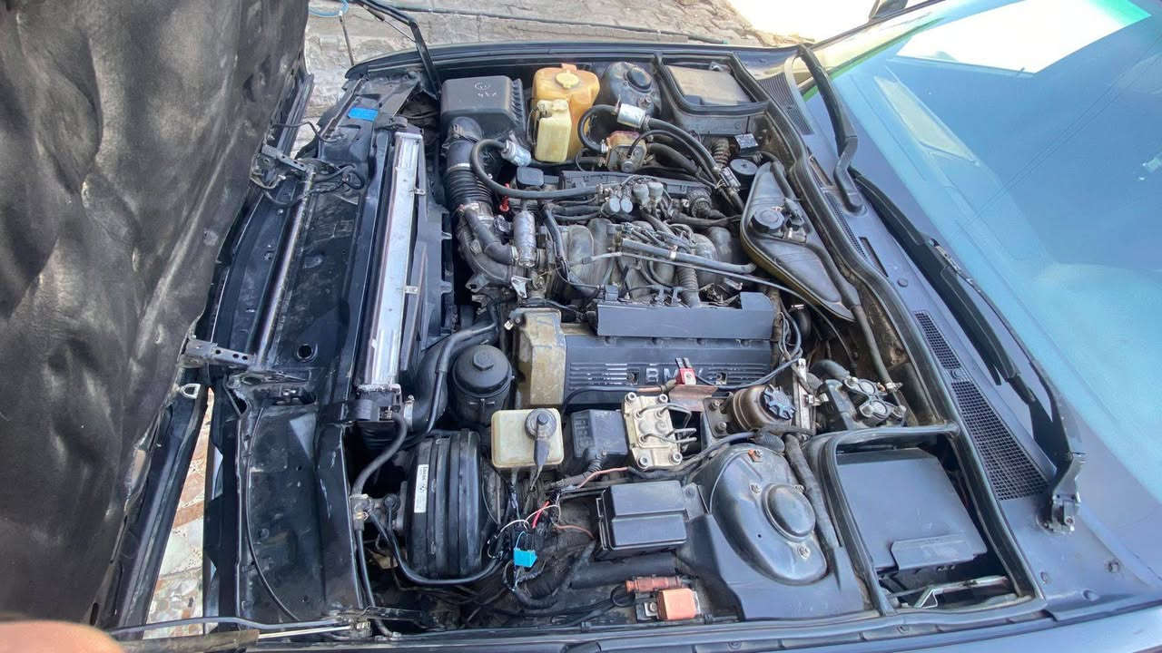 بي ام ٧٤٠ بدي قديم ٨ سلندر منظومه غاز شغاله سياره مصبوغه جماليه مكفوله من اي ضربه تخم تاير حداديه مكينه وكير مكفولات رقم بغداد مراوس بكوري او بيع ٨٠ وبيها مجال  *********** ابو حسين
