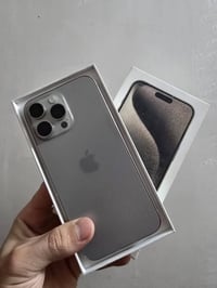 ايفون 15برو ماكس عربي شرق اوسط مكفول من كلشي  ذاكره 256 بطاريه 88  سعر...