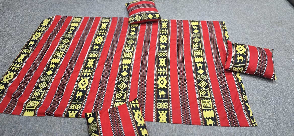 مفرش رمضاني🌙 سعر ٨  متوفر قطعتين 
طول متر و٨٠ وعرض متر ونص+٣وجه كوشه ..

مفرش ميز+٢ وجه كوشه سعر ٥ 🫰🔥🔥
🔥🔥


**إذا كنت صاحب هذا الإعلان وتريد حذفه لأي سبب، رجاءا أرسل رسالة إلى الدعم الفني**