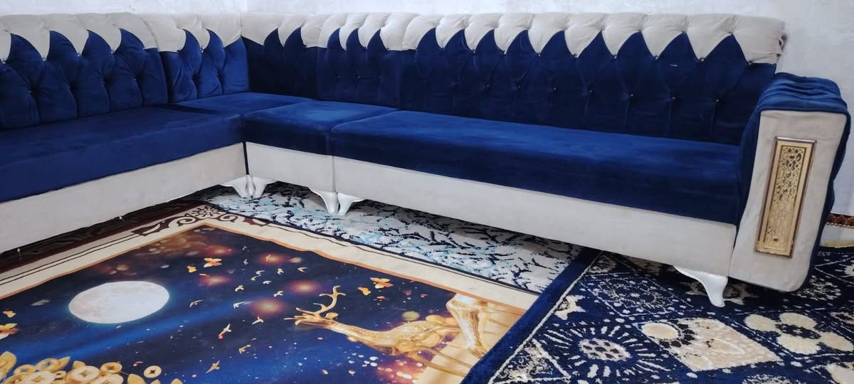 ديوان 12 مقعد تزكام درجه اوله ابلوك اي ضرر مابي  نضيف جدن اسعر 300 لعنوان كربلاء بدايت امن اداخلي يوجد توصيل ***********
