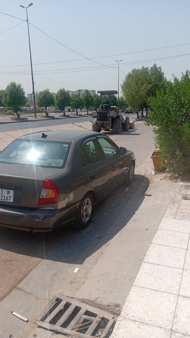 اكسنت فرنا موديل ٢٠٠١ مصبوغه عام سعر ٤٢ تبريد كامل بس مايشتغل رقم بغداد بسمي مكينه نضيفه اتوماتيك *********** /***********
