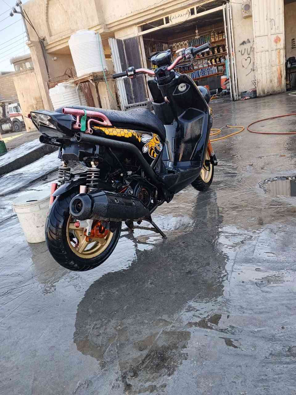 دراجه للبيع سكن الجبلي مكان ناصريه. ،////***********
