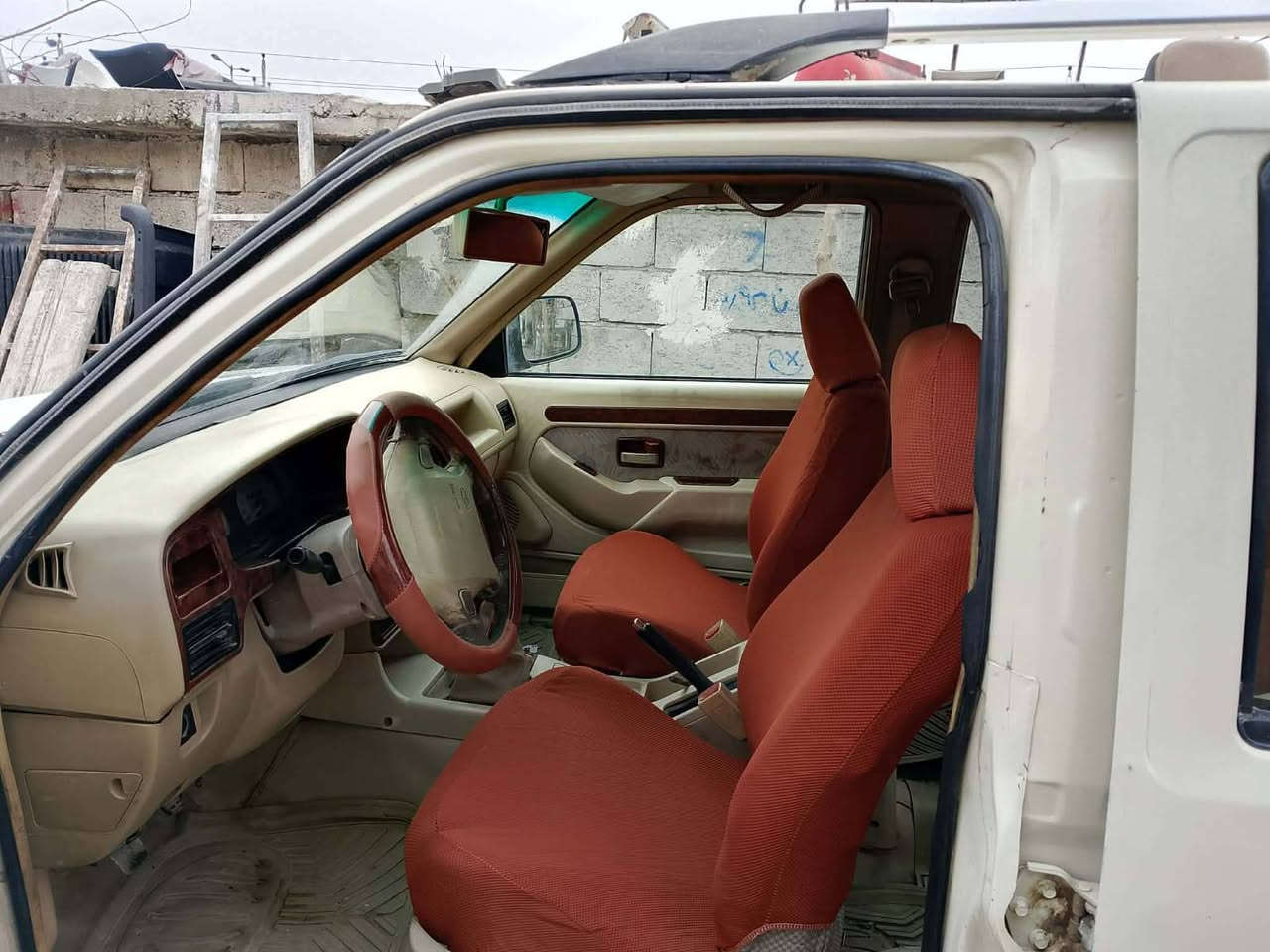 🌹بەناوی خوای گەورە🌹
ماشاءاللە ماشاءاللە 
شتی نمونەو لۆک تایبەت ئەبێت ئاوابێت
سۆپەر دێر مۆدیل 2007
 مەکینە بەخە و تەبریدە
ئاڕمی پلاستیکی هەولێر هەتا 2025 ئاڕمەکەی تازەکراوەتەوە
بەشەرتی سەیتەرە مەفرەزە دەیرەی مرور

دەعو لێدراو ساردەکوتی نییە 
یەک دوو پەڵەی بچوک بۆیاخی هەیە ناوی لۆک لۆکە
ناوو هەیکەلی نمونەیە
دەعامی بۆ دەعامی بەشەرت
گێڕو مەکینەو ئاڕم و ئەوەلیات بەشەرت...
شوێن... هەڵەبجەی تازە
نرخ... 46 گەڵاو معامەلەیەکی کەم
ژ.م...***********
*********** السليمانية, العراق
