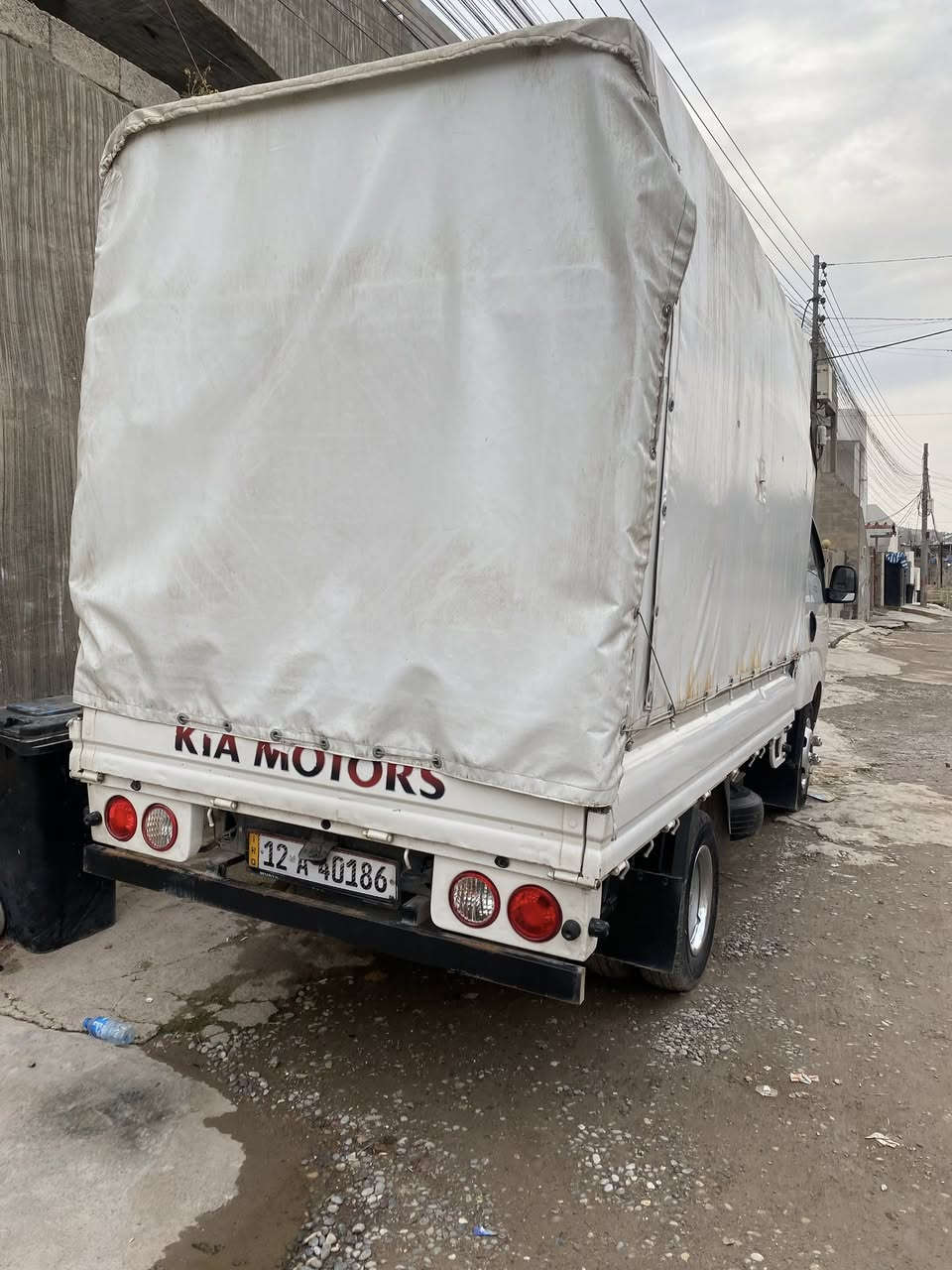 سلام عليكم كيا حمل موديل 2013/محرك /4000رقم نينوى سياره جاهزه ب اسمي رقم جديد سنويه جديد شاصى و مكينه بشرط بدون صبغ لسعر  انتصل علا هاذا رقم :***********￼￼
