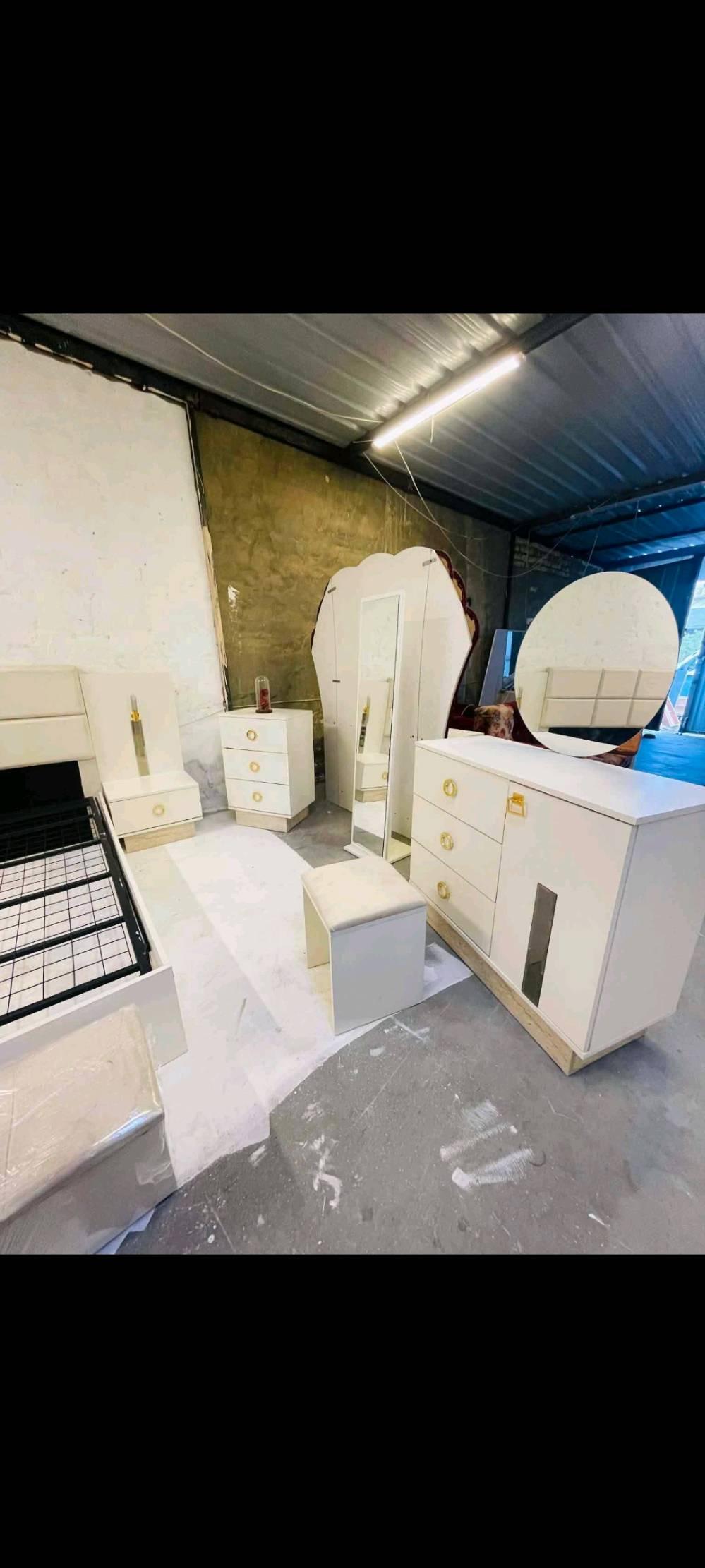 ١٠ قطع اخت جديد نضيفة وكاملة