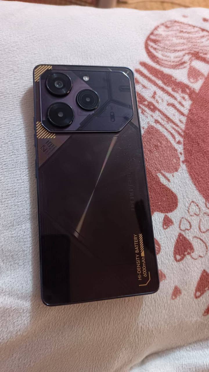 سلام عليكم ورحمه تلفون للبيع او مراوس تكنو بوفا 6 برو مكاني جسر ديالى العريفيه


**إذا كنت صاحب هذا الإعلان وتريد حذفه لأي سبب، رجاءا أرسل رسالة إلى الدعم الفني**