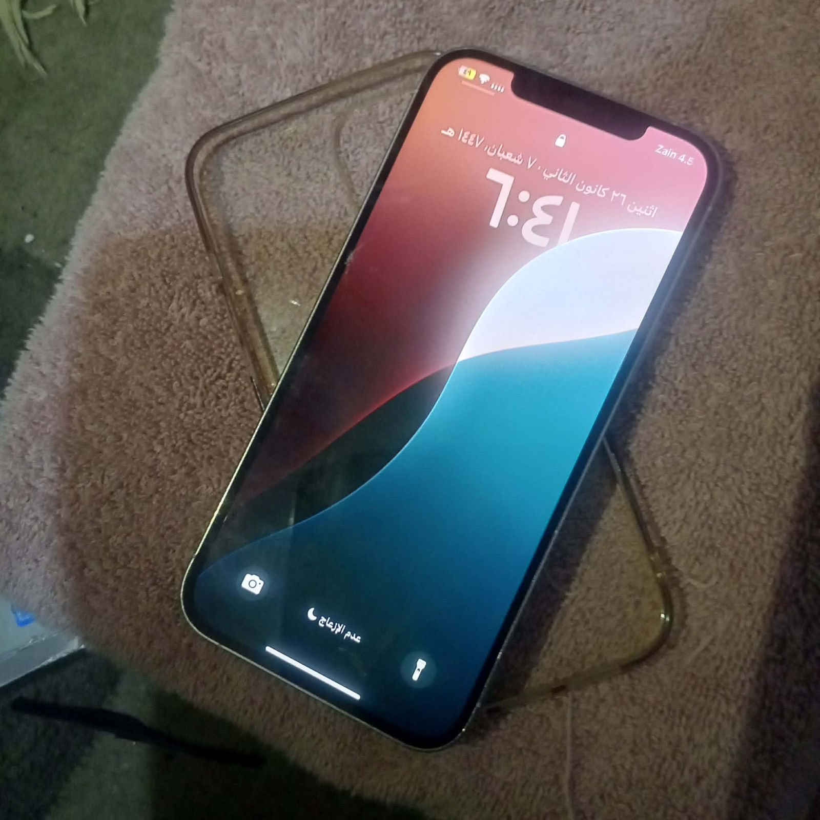 12برو ماكس كله بلادي ما مفتوح الجهاز  بطاريه  78 مثل ما موضح بل صوره بس الضهر مكسور  مكاني. بغداد 
***********  س400
