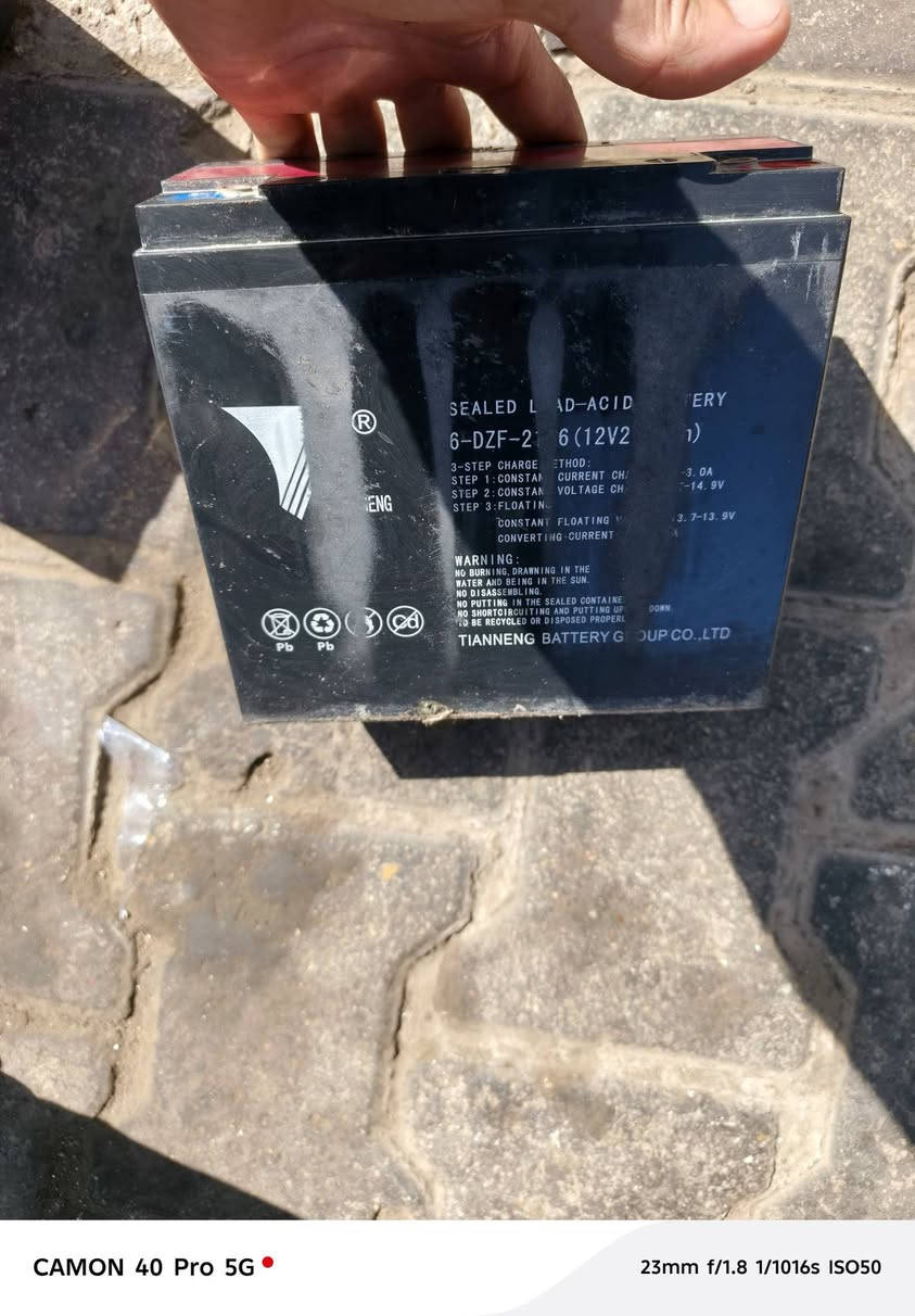 بطريات  مص  عمر  للبيع  فغلهن  ٥٠ تاف  قفلهن  حجم كبار  العلاوي ***********
