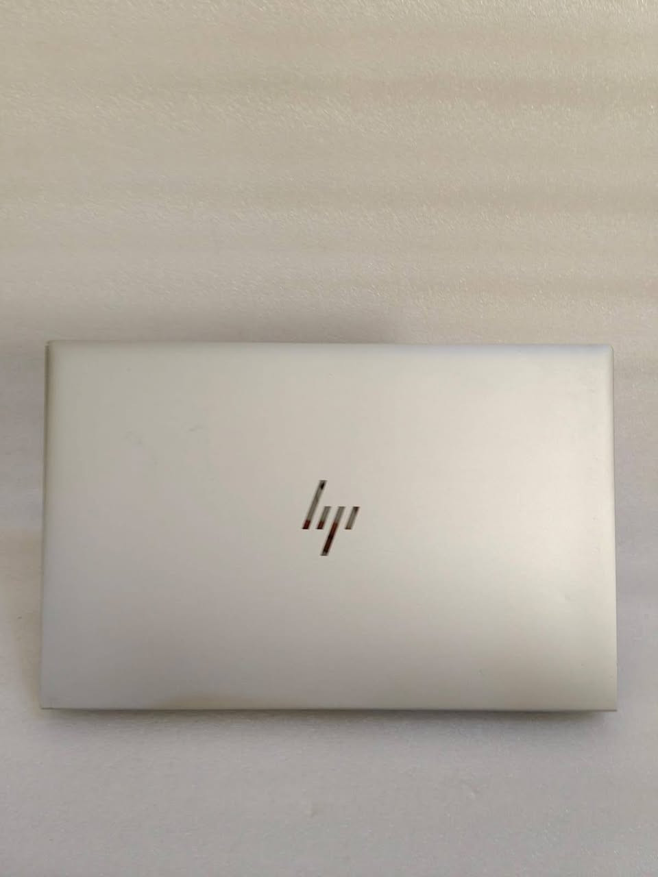 💻 HP EliteBook 850 G8 💻
⚡ Core i7 الجيل 11
⚡ RAM 16GB
⚡ SSD 512GB
🔥 جهاز أعمال احترافي يجمع بين الأداء القوي والتصميم الأنيق، مناسب للدراسة، العمل، والاجتماعات مع سرعة واستقرار ممتازين.
✅ أداء قوي وسريع
✅ تصميم نحيف وفخم
✅ مناسب للاستخدام اليومي والعمل المكتبي
🚚 متوفر توصيل لجميع محافظات العراق
🛡️ ضمان 10 أيام على الجهاز
📩 للاستفسار راسلنا على الخاص. 💙💻


**إذا كنت صاحب هذا الإعلان وتريد حذفه لأي سبب، رجاءا أرسل رسالة إلى الدعم الفني**
