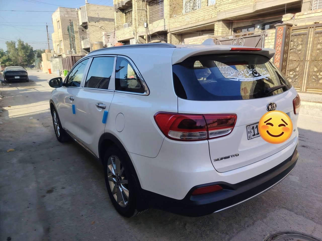 السلام عليكم للبيع كيا سورنتو خليجي كويتي 
رقم بغداد  بسمي 
موديل 2016 ماشيه 84
6 سلندر  7 راكب 
فوول مواصفات ماعدا بنورامأ
 طكتين جام 
فووور ويل 4.4 
مانع انزلاق وانحدار 
بردات خلفيه اصلية 
كشنات جلد اصلي   
كشنات تدفئة وتبريد   كامرة دوار اصلية 
حساس امامي وخلفي 
مري شفط مع القفل 
تحكم استيرن فول 
كيجات السرعة زئبقية 
تبريد 3 قطع ثلج 
اضواء ترحيب بليداد 
اريل ابيض طيارة 
علامة سورنتو بلدوسة 
لد امامي وخلفي 
لايت زنون اصلي 
اشاير بلمري 
يدة نيكل اصلي 
ويل كروم  19 
نظام اوتو هولد 3 انظمة
ترحيب عند اقتراب السيارة 
مكفولة  بدون قطرة صبغ  سيارة نظيفة وجاهزة  مابيها اي نقص
عنوان بغداد  للاستفسار : ***********
