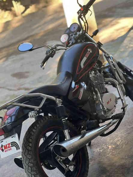 للبيع امزت ناصي مكفول كفاله محرك ٢٢٣اوراق كامله بصمات شرط النضافه السعر ١٤٥٠ وبيه مجال رقم الهاتف ***********
