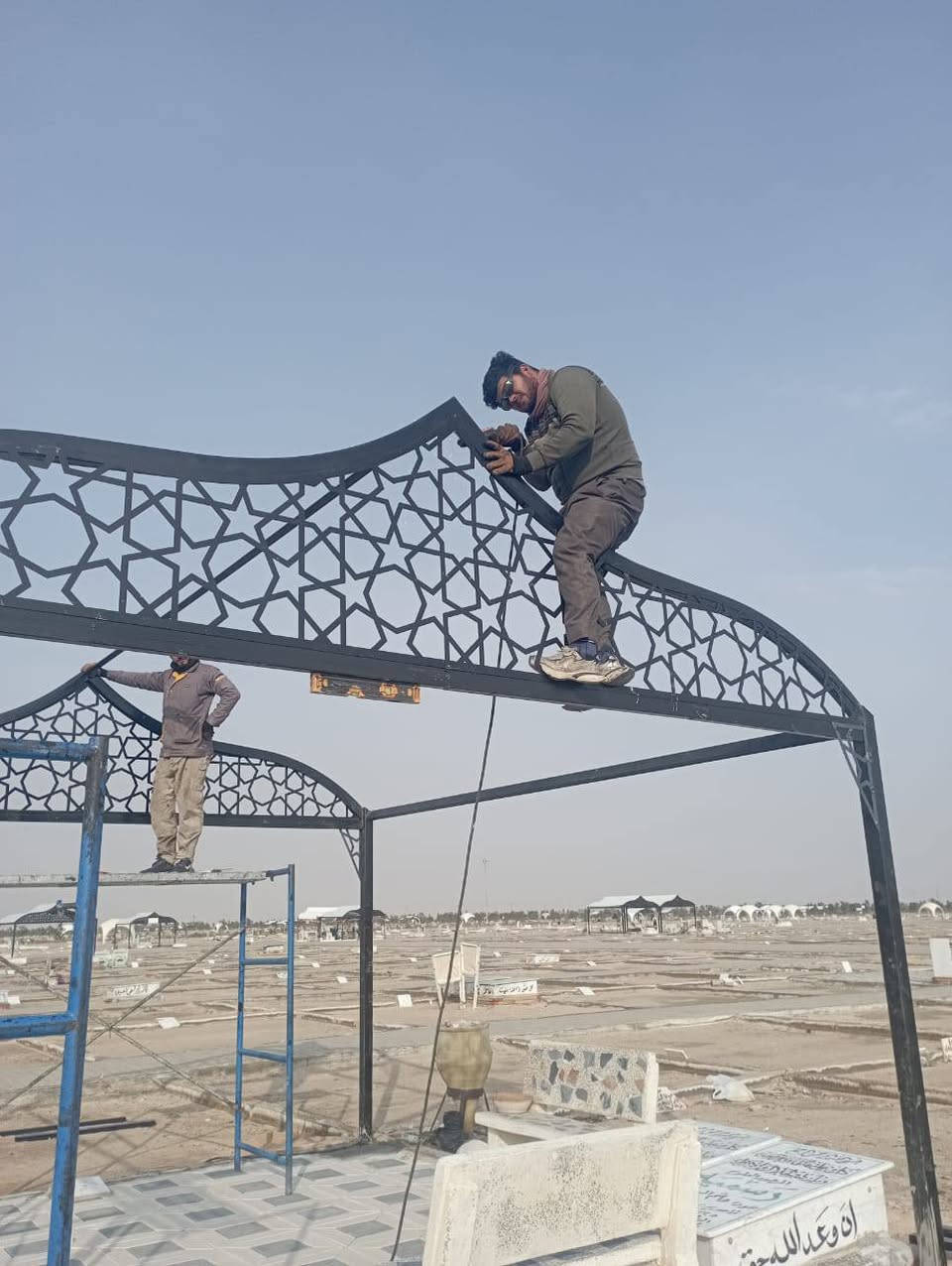 حداده ابوب شبابيك مسقفات زجازي كيسبان وسنتويش وكيربي داخل نجف
رقم هاتف *********** يوجد بي وتساب للمارسله وتفاصيل
