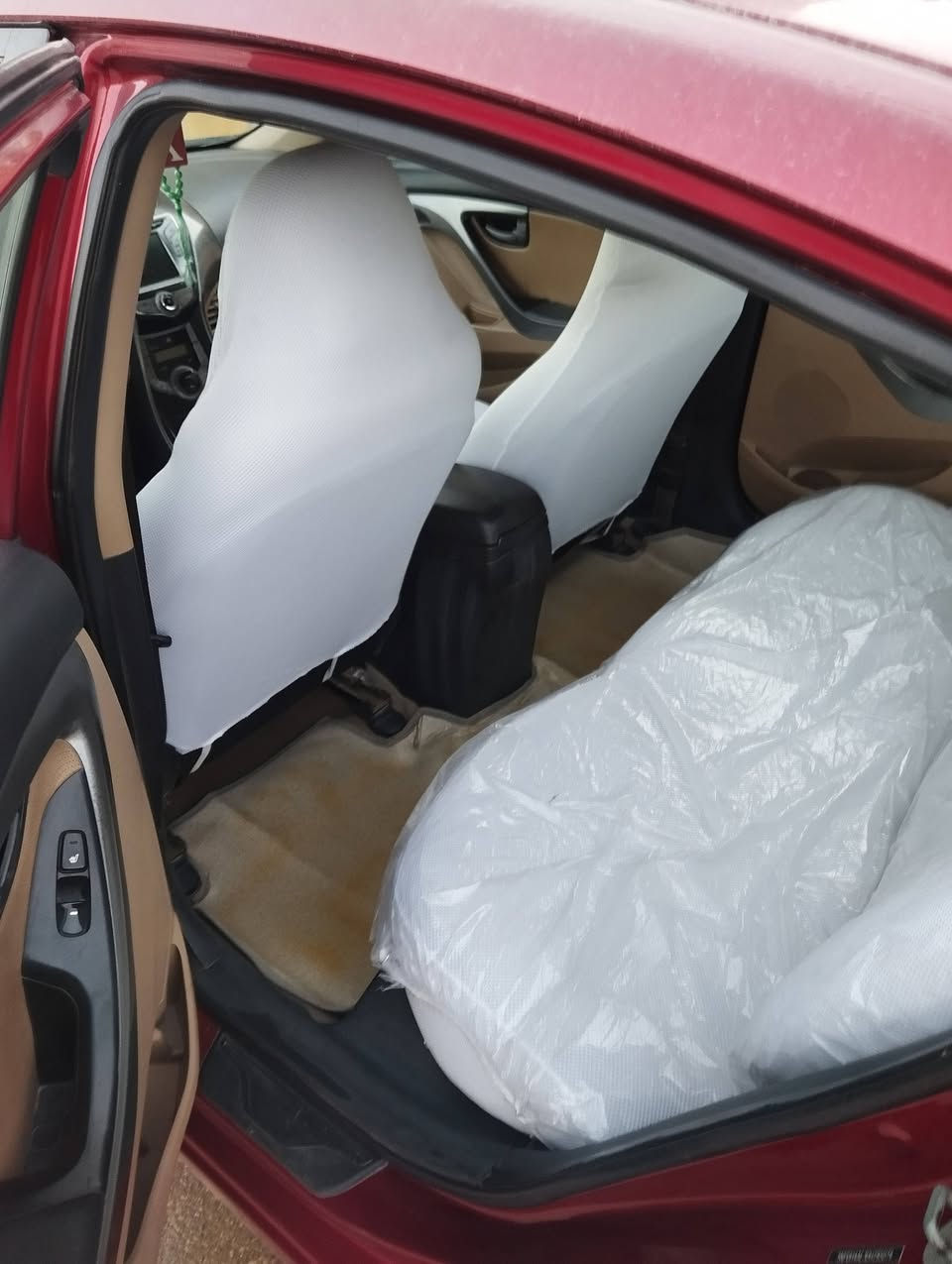 الانترة مديل 13 امريكي رقم واسط   كير ومكينه خير من الله صدر وحداديه جدد
سياره جديده وحلوه مال بيت مامشتغله تكسي للاستفسار الاتصال على الرقم *********** السعر خاص
