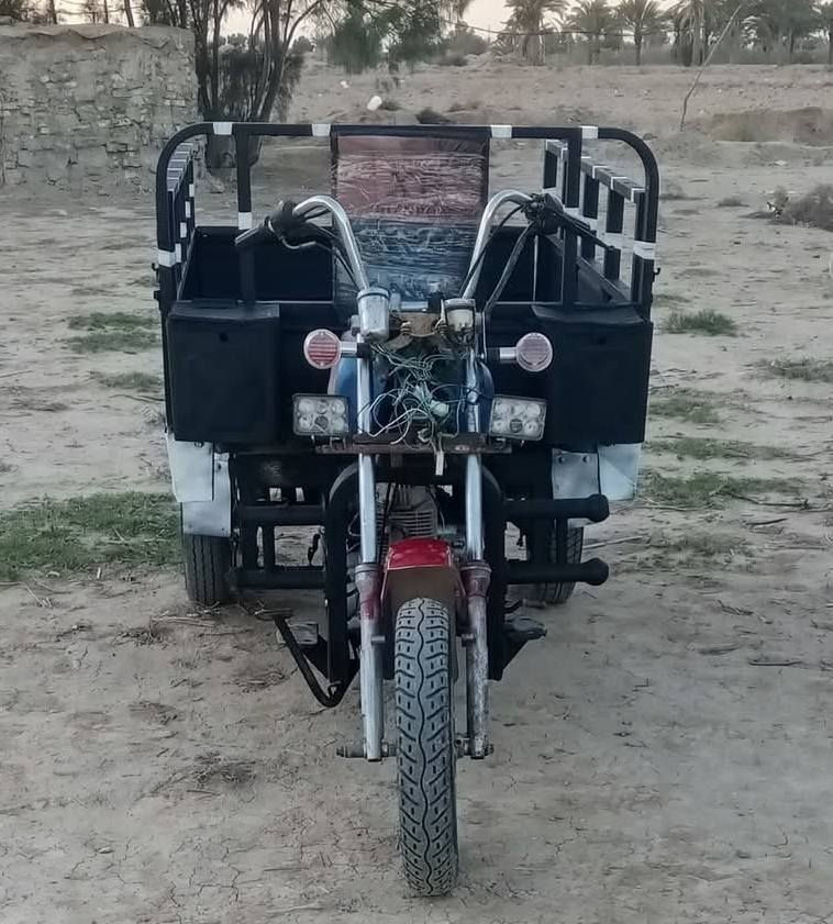 سلام عليكم ستوته البيع متيار موديل 2011 وراق صولي شرط الصولي كهربائيات كله شغاله محرك جديد تخم تاير جديد شاصي مكفول مكاني بابل تصل آبيك خير ودلل ***********
