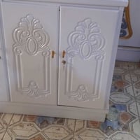 بوفيه متر ونص • بيضاء • الغراف