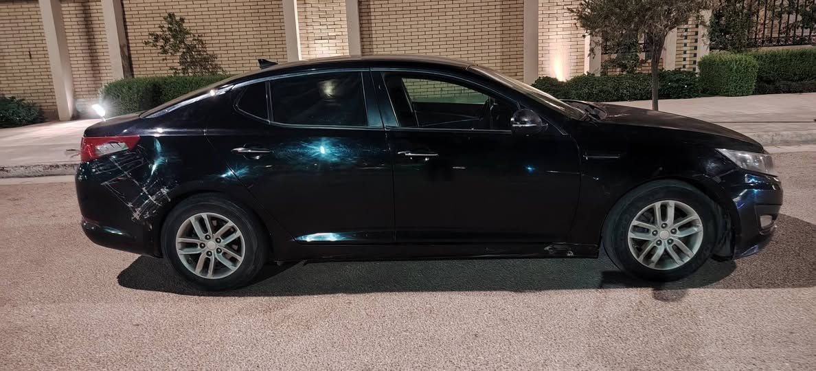 السلام عليكم
كيا اوبتما ٢٠١٣ أمريكي ٢٤٠٠ رقم بغداد
بيع مستعجل السعر ٨٠ ورقة
بنيد مبدل شركه ، باب السايق صبغ، جاملغ خلفي جارد 
التفاصيل / ***********
