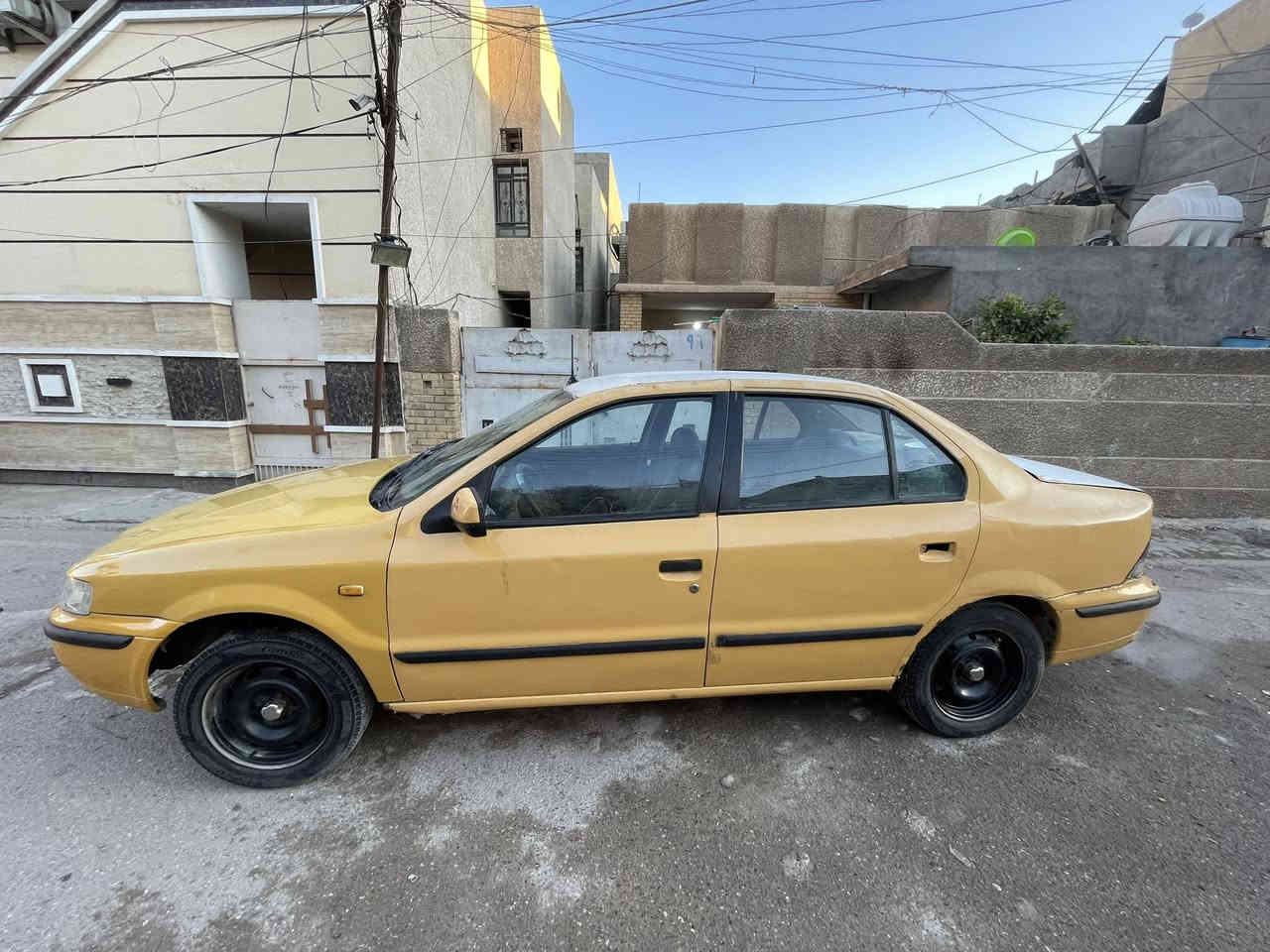 السلام عليكم سمند2011 رقم بغداد انكليزي سيارة خير من الله لاتنقيص ولا تبخير ضربتهة جاملغ وبنيد صفحت السايق عليهة غرامات 500 الف تنزل من السعر نقصة بس غاز تبريد السعر 32 ورقة مكاني بغداد المشتل ***********
