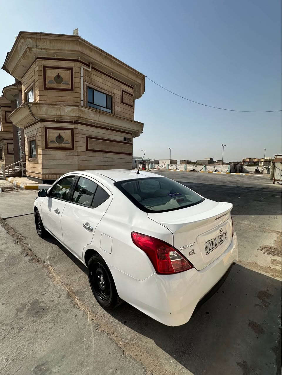 ((نيسان سني هندي مديل 2024  ))
هندي ابو لبليتة زركة 
( رقم أربيل دولي  تحويل وكالة بسم شركة  ) 
🚙(سيارة بيها مدكر خلفي + بارد باقي كفالة عامة   ))
          باقي مكفول كفالة عامة كلش 
((ماشية .18 .كليو متر سيارة جديدة وجاهزة من كلشي ))
      ((السعر 120 $))وبيها مجال 
     ..واحلى من صور .. بهواي 
..العنوان البصرة الجنينة حي الاندلس ..
 ..رقم هاتف 📞 *********** Singapore
