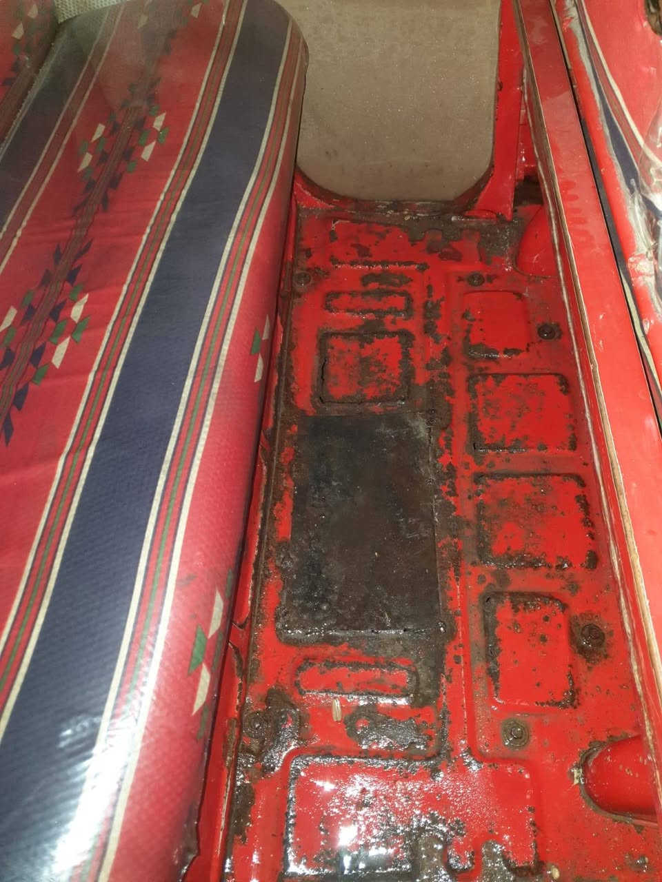 تك تك ١٧اوراق كامله المصطفى تك تك جهازه مكينه مجفته جديد لاتقيص ولا تبخير تخم داير صار سبوع من شديتهن ركبه جديده اصليه هم ١٠ايام بدلها جديده كهربايات كهله شغاله تك تك جهازه مال عيشه تعبت عليها سعد٣ملاين و٤٠٠الف ***********بيها مجال
