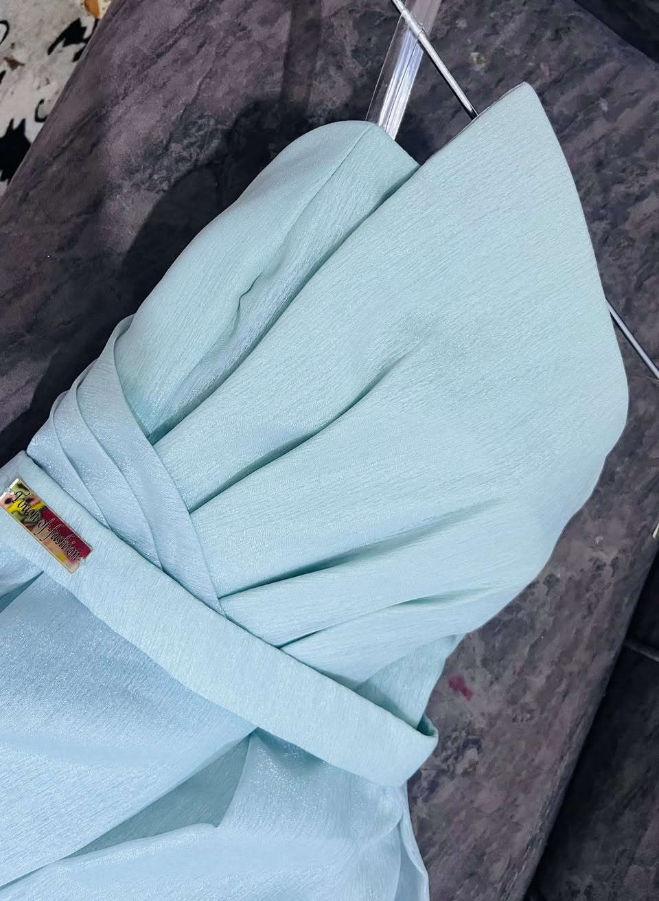 مرحبا بنات هاذه فستان يلبس قياس ٣٥ او ٤٠ اخذته ب١٠٠ واريد ابيعه ٥٠ وبي مجال ما ملبوس بس مره وحده


**إذا كنت صاحب هذا الإعلان وتريد حذفه لأي سبب، رجاءا أرسل رسالة إلى الدعم الفني**