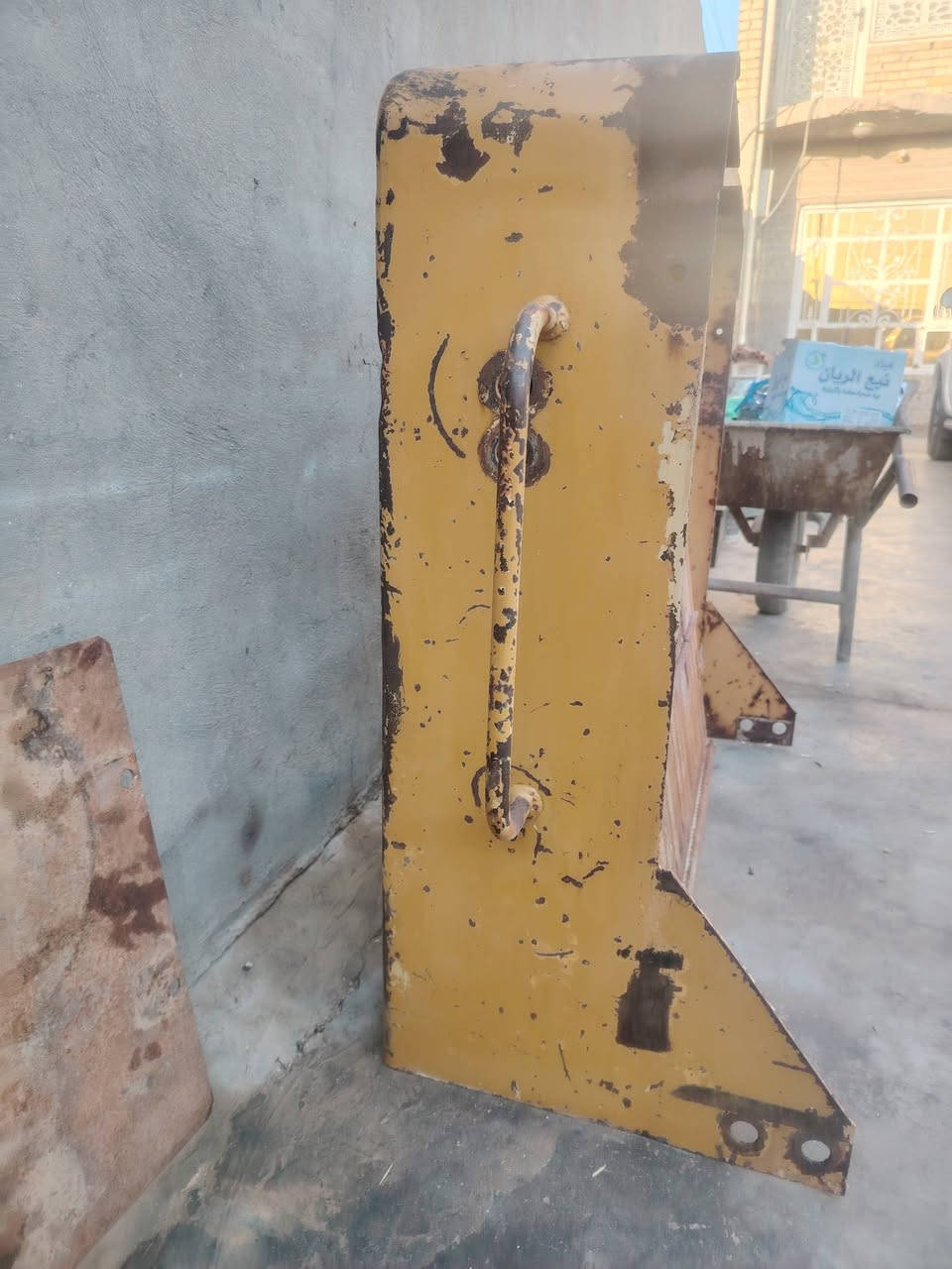 اغراض مال بي تانكيات + جكاد + درع /***********
