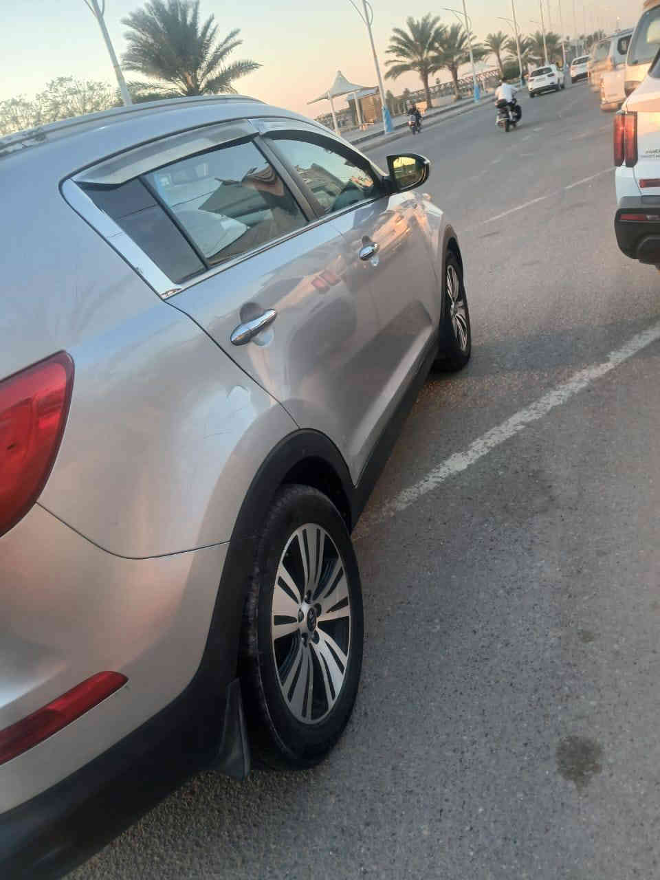 سلام عليكم بيع سريع كيا سبورتج كير مكينه خير من الله سته سلندر بنوراما تخم تأير صدر  خلفي جديد فول موصفات حداديه خير من الله كهربائيات فول سعر 125 وبيه مجال رقم الاستفسار ***********
