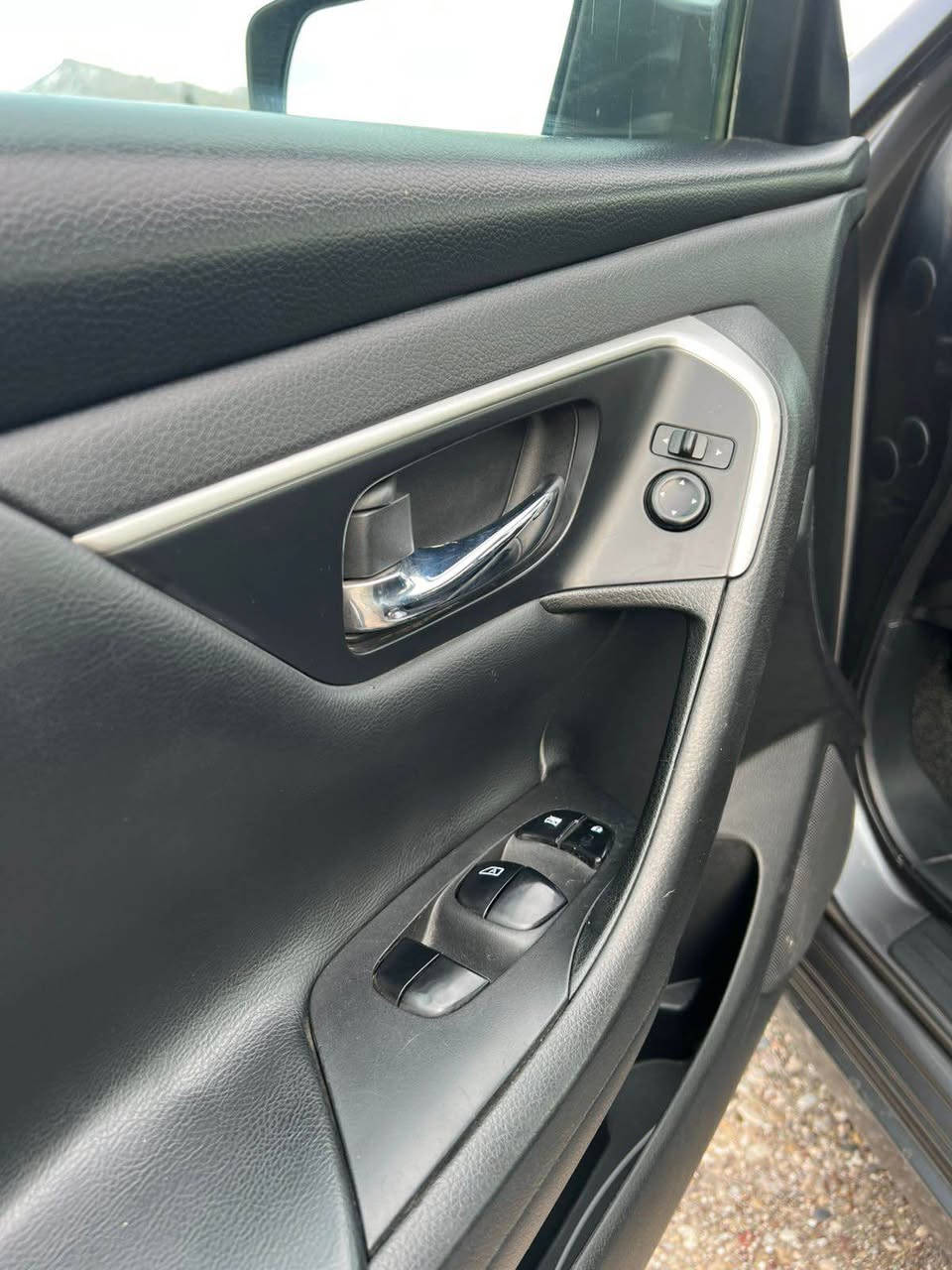 التيما 2016
مواصفات (S)
صبغ 3 قطعه
رقم تلفون ☎️ *********** أربيل, العراق
