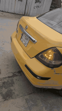 2008 فيرسا 
محرك 2000
مشروع وطني 
مكاني بغداد الدورة شارع ٦٠
السعر 42 وبيها مجال للطيبين
محرك جديد صدر امامي خلفي دبلات 
تخم تاير .
بس شوفلك ابن حلال يرتب كهربائياتها.
شغاله السيارة  كبل للشارع
***********
