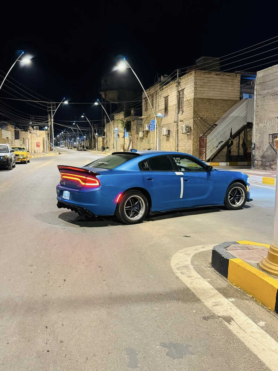 جارجر مديل ٢٠١٦ معلايه ٢٠٢٠ فول مواصفات ماشيه ١٦٠ حادث بس جاملغ الامامي جهت السايق امبدل الاصلي موجود سعر ٢٠٠ او بيه مجال حك الجيه السياره ما ناقصه شي جاهزم من كلشي تبريد حداديه طخم تاير جاهزه من كلشي للاستفسار عله الرقم ***********
