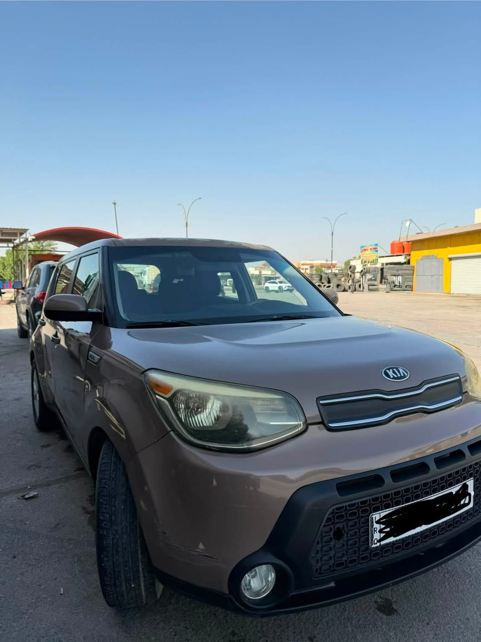 كيا صول وارد أمريكي موديل 2015 
محرك 1600 
رقم بابل الدولي 
فيها قطع صبغ 

السعر 88 ورقة وبيها مجال بسيط 

للاستفسار على الرقم ***********
